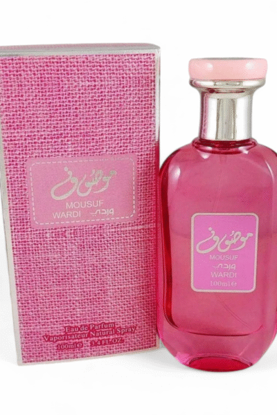 عطر موصوف وردي للنساء